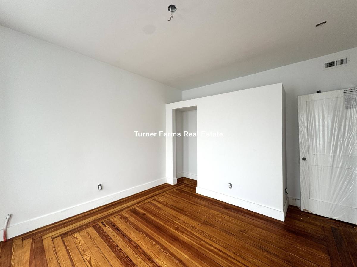 Apartment for rent at 82 Marion St, Somerville, MA 02143