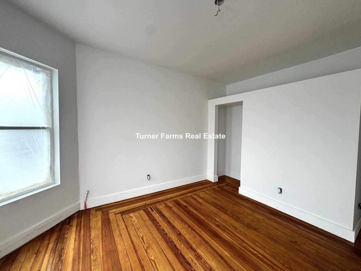 Apartment for rent at 82 Marion St, Somerville, MA 02143