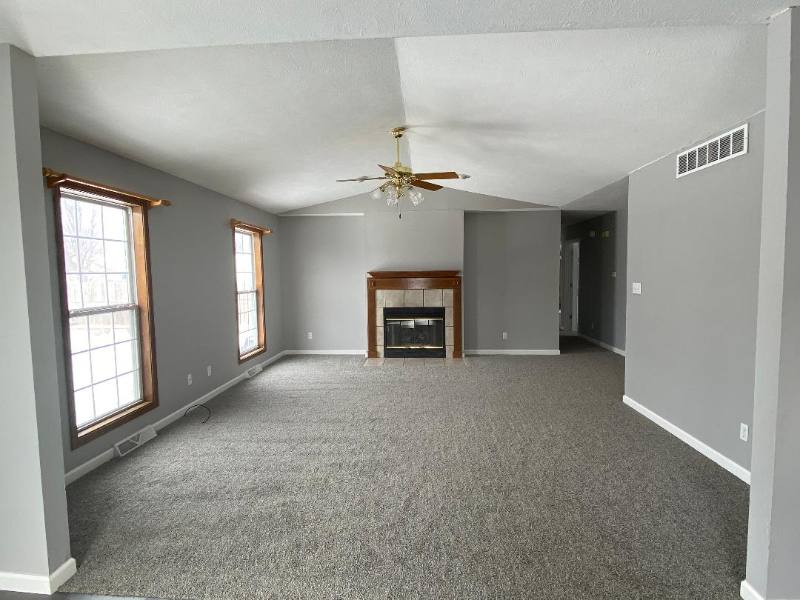 House for rent at 17 Bittersweet, Chatham, IL 62629