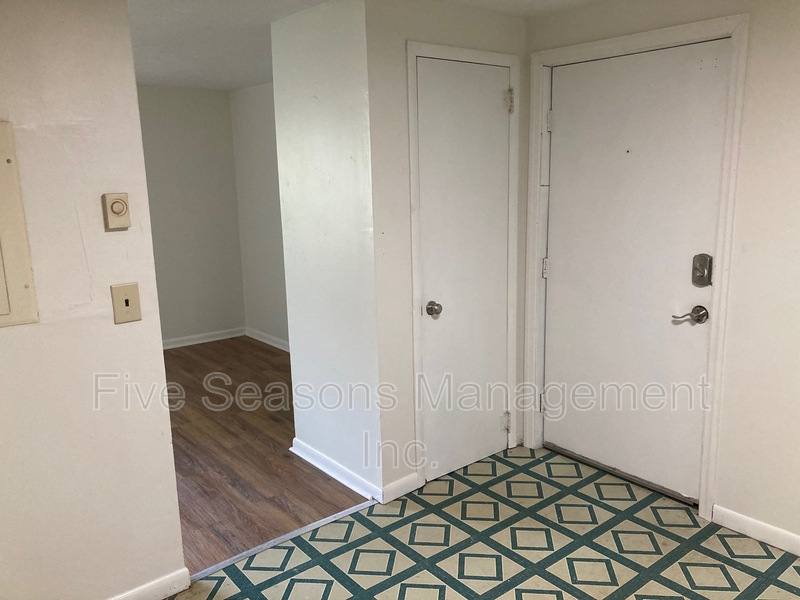 Townhouse for rent at 1036 N Ave #4, Burlington, VT 05408