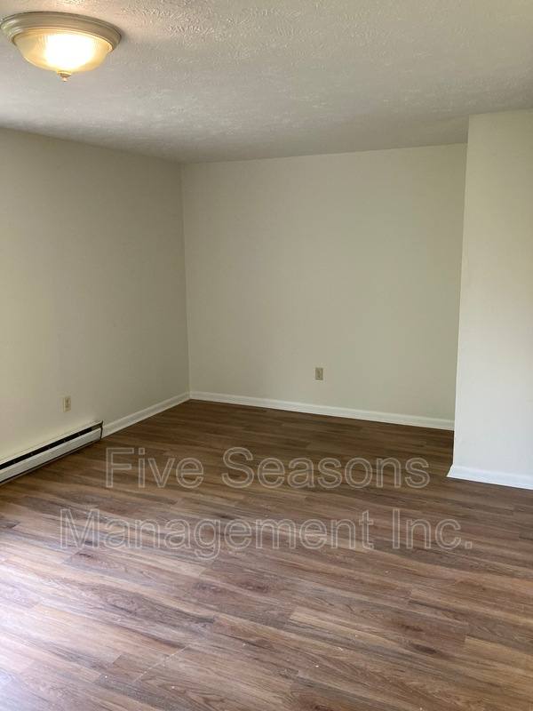 Townhouse for rent at 1036 N Ave #4, Burlington, VT 05408