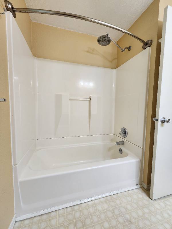 House for rent at 1409 NE 143rd Ave, Vancouver, WA 98684