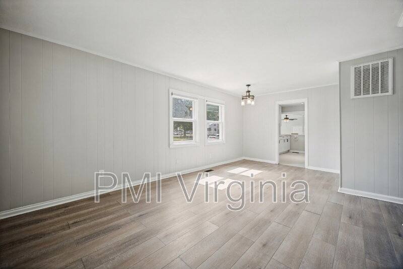 House for rent at 3310 Glasgow St, Portsmouth, VA 23707