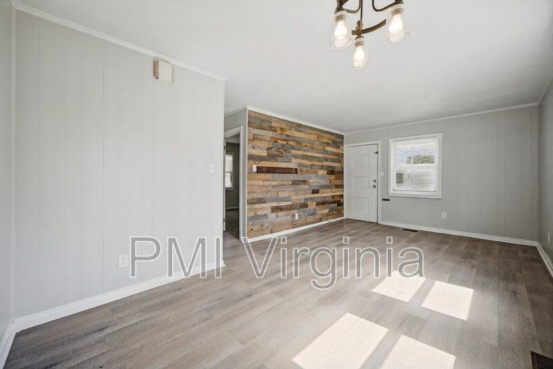 House for rent at 3310 Glasgow St, Portsmouth, VA 23707