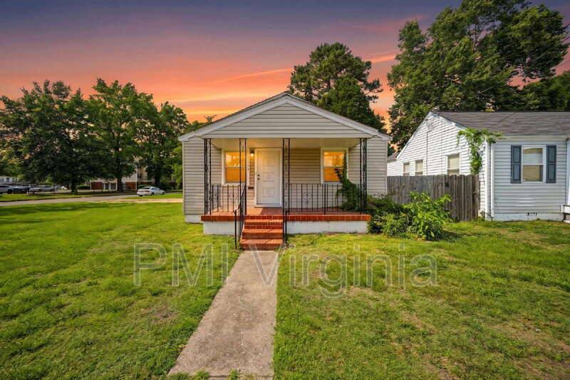 House for rent at 3310 Glasgow St, Portsmouth, VA 23707