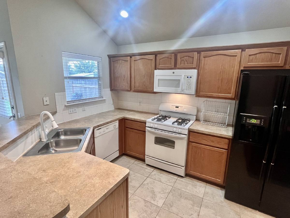 House for rent at 2509 Elara Dr, Austin, TX 78725