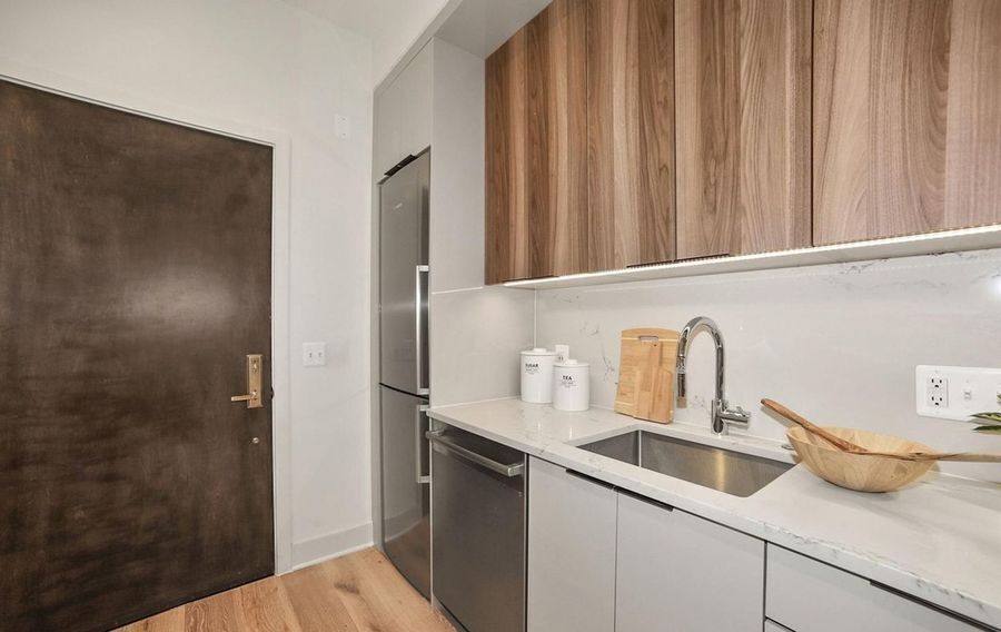 Condo for rent at 801 N St NW #304, Washington, DC 20001