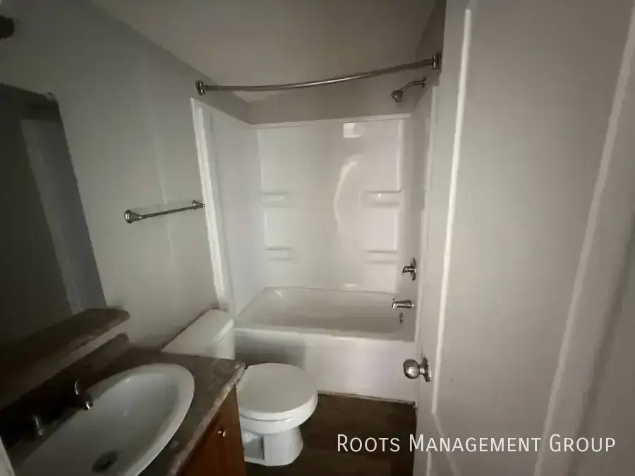 Apartment for rent at 115 W Loudon Ave #M105, Lexington, KY 40508