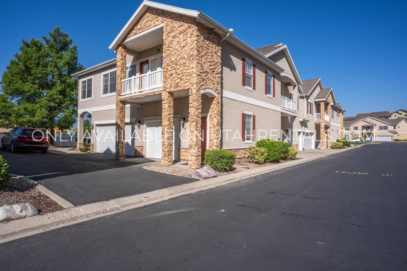 Condo for rent at 1052 Canyon Meadow Dr #3, Provo, UT 84606