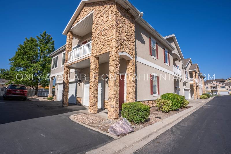 Condo for rent at 1052 Canyon Meadow Dr #3, Provo, UT 84606