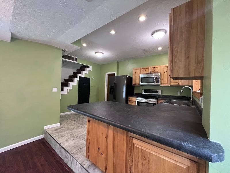 Apartment for rent at 867 E Browning Ave #3, Salt Lake City, UT 84105