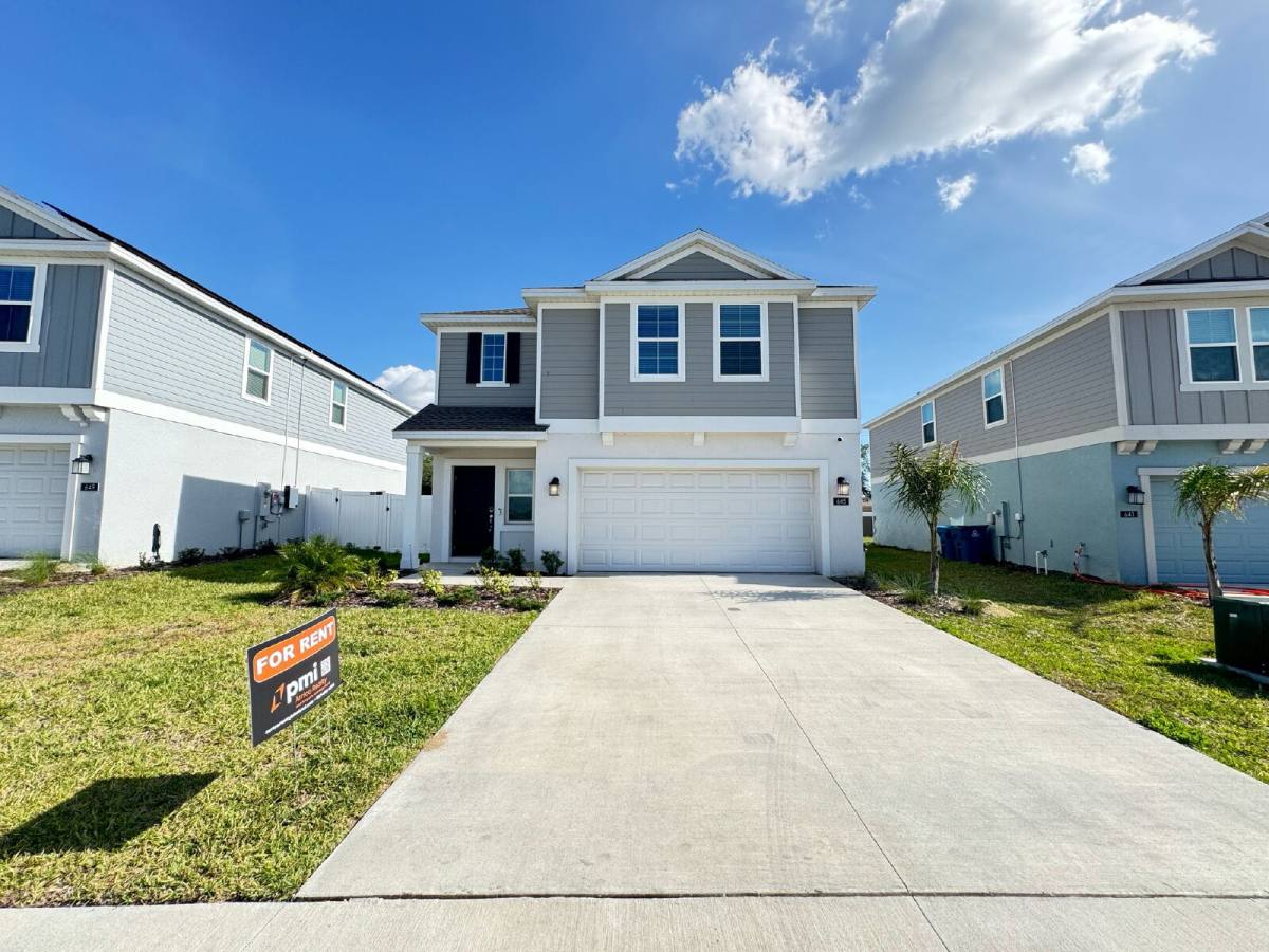 House for rent at 645 Bell Prairie Circle, Lake Wales, FL 33859