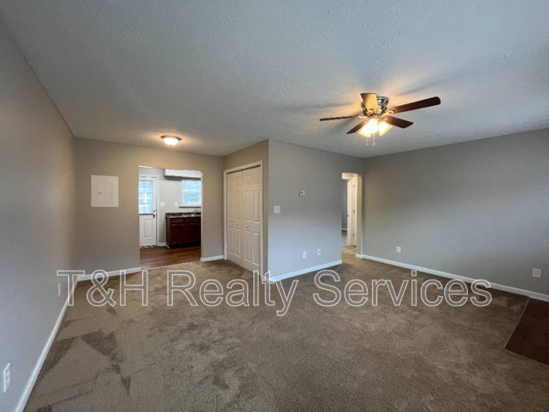 Apartment for rent at 520 S Pike St, Shelbyville, IN 46176