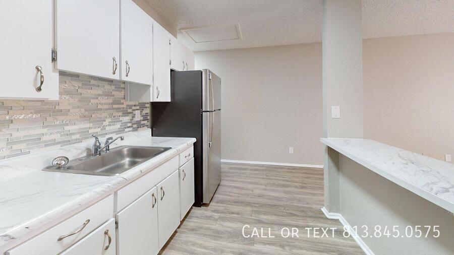 Apartment for rent at 4355 84th Ave N, 806 #806, Pinellas Park, FL 33781