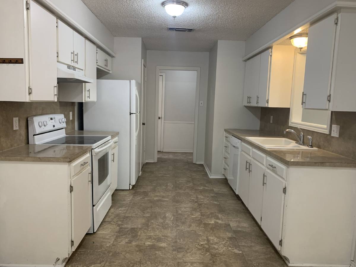 House for rent at 408 Ironton Ave, Lubbock, TX 79416