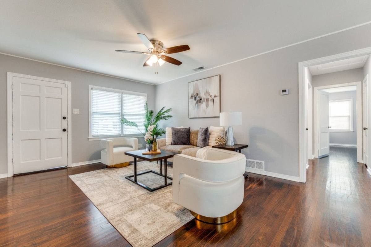 House for rent at 2736 Rolinda Dr, Dallas, TX 75211