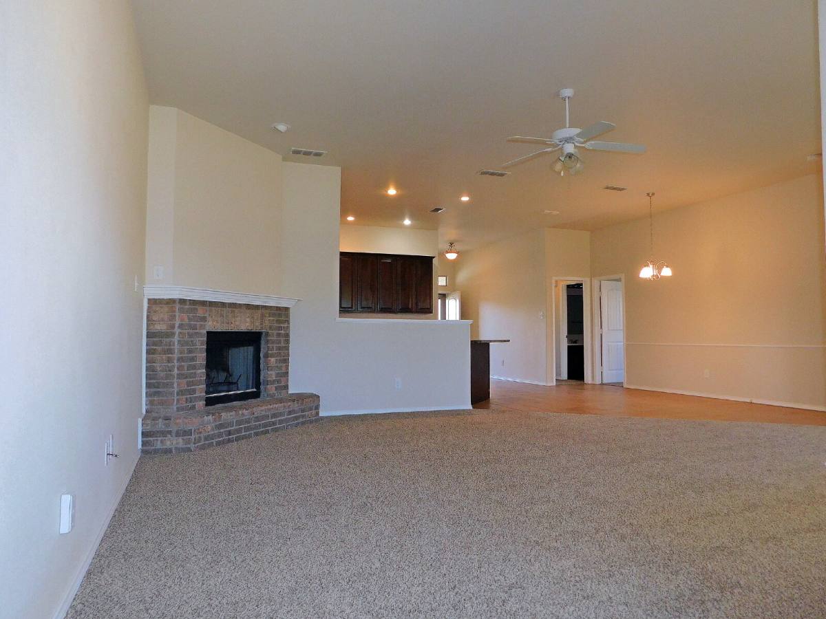 House for rent at 5717 108th St, Lubbock, TX 79424