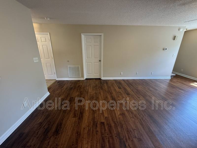 Townhouse for rent at 152 Gray Station Rd #14, Johnson City, TN 37615