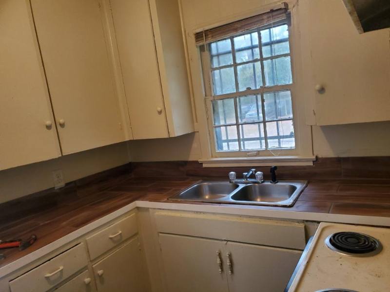 House for rent at 548 Willaman St, Jackson, MS 39209