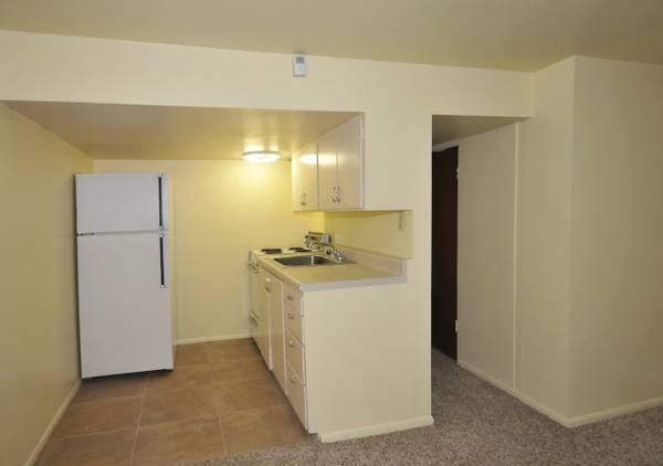 Apartment for rent at 1031 1 2 Mill St #9, Eugene, OR 97401