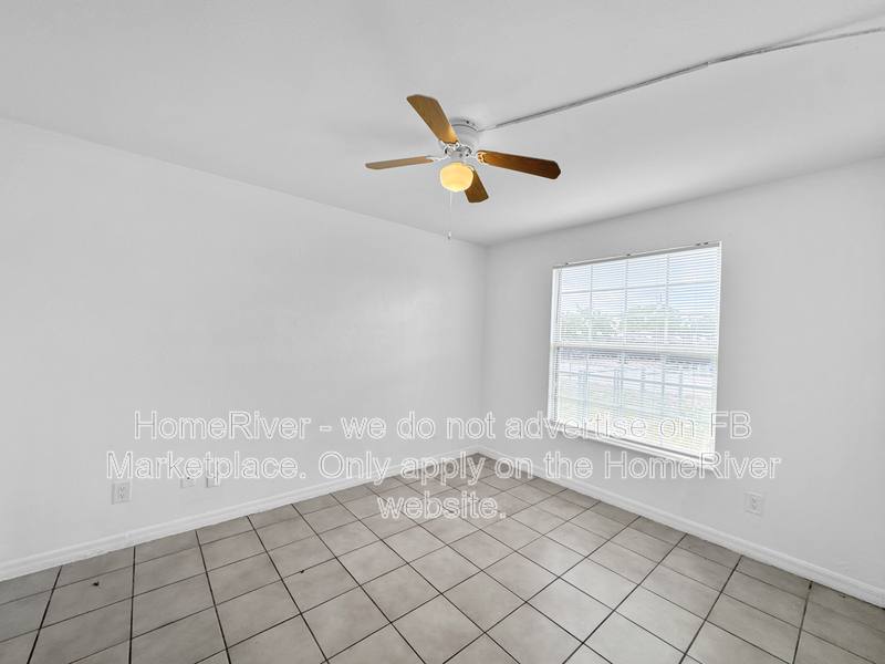 Apartment for rent at 5467 2nd Ave, Fort Myers, FL 33907