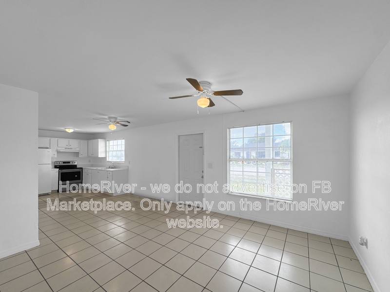 Apartment for rent at 5467 2nd Ave, Fort Myers, FL 33907
