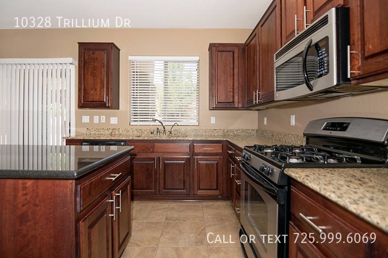 House for rent at 10328 Trillium Dr, Las Vegas, NV 89135