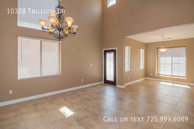 House for rent at 10328 Trillium Dr, Las Vegas, NV 89135