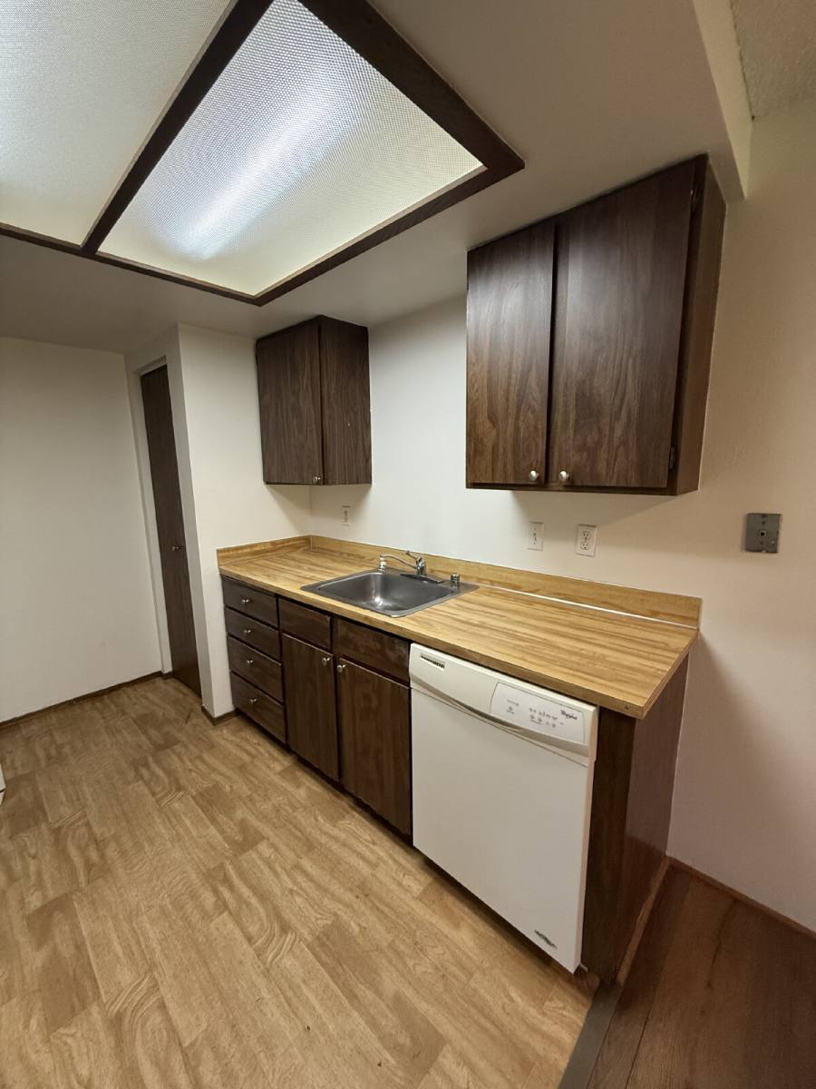 Townhouse for rent at 713 F Place NE #4, Auburn, WA 98002