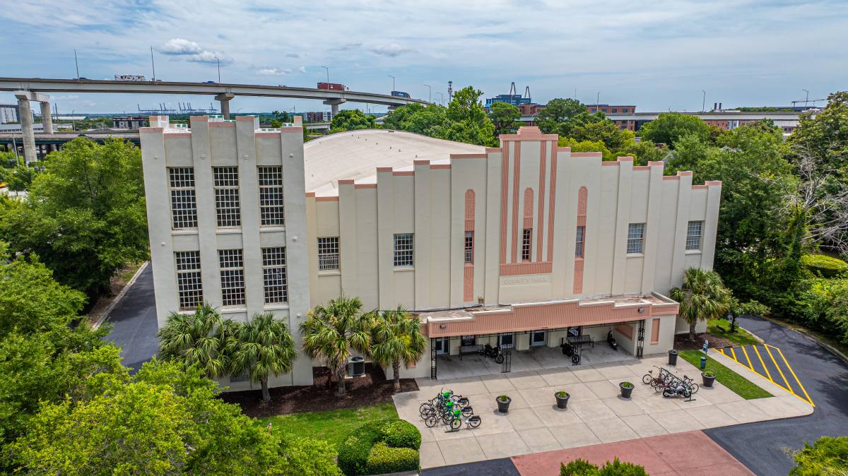 Apartment for rent at 1000 King St #100, Charleston, SC 29403