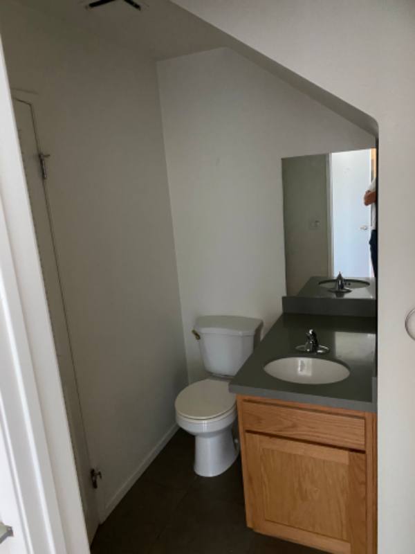 Townhouse for rent at 3627 Dunn Dr, Los Angeles, CA 90034