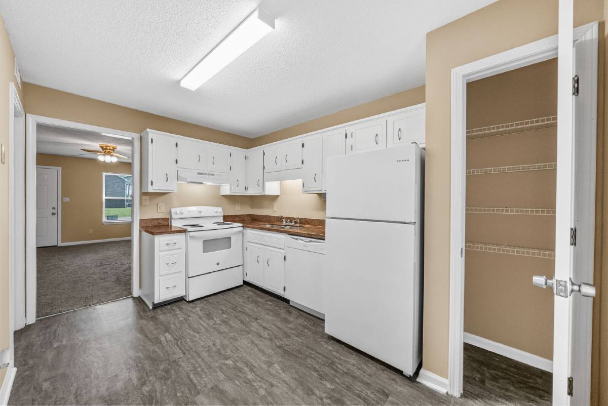 Apartment for rent at 3284 Tower Dr #D, Clarksville, TN 37042
