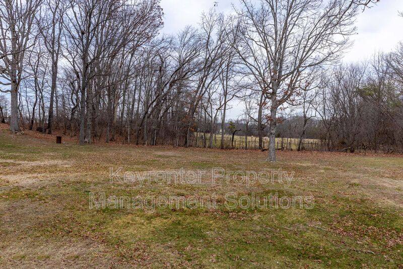 House for rent at 781 Cold Springs Rd, Stuarts Draft, VA 24477