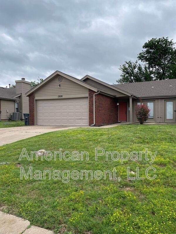 Apartment for rent at 13120 E 44th St, Tulsa, OK 74134