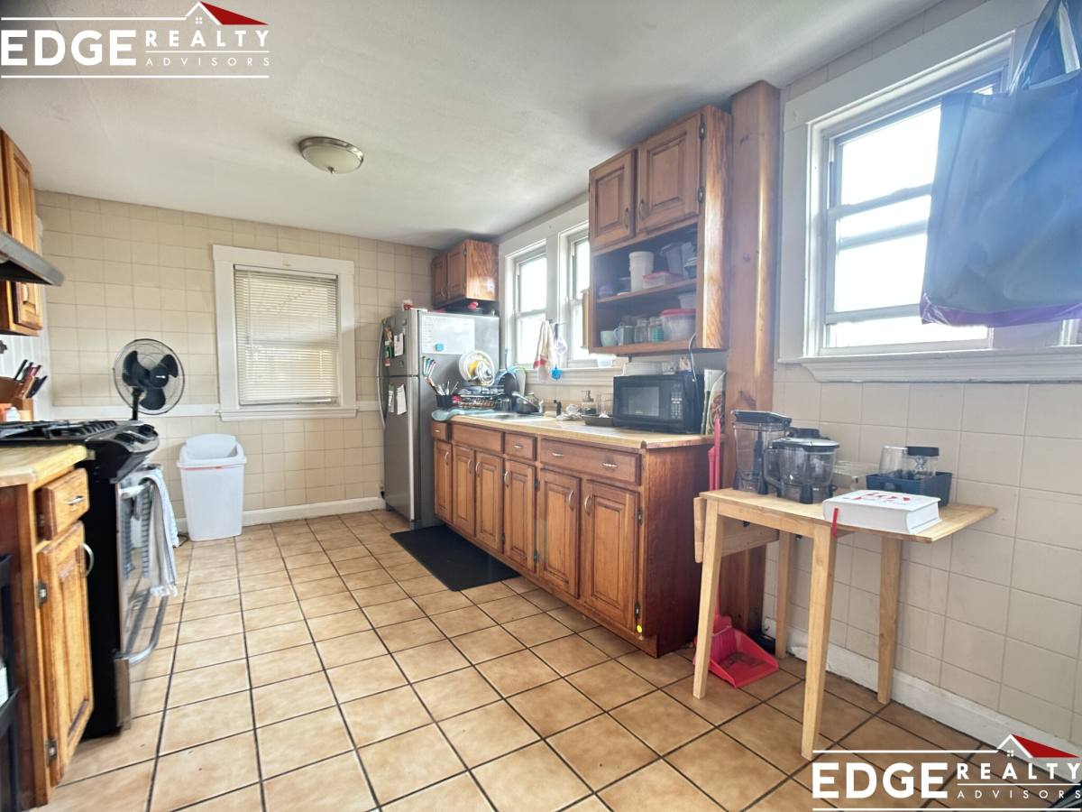 Apartment for rent at 115 Lanark Rd, Brighton, MA 02135