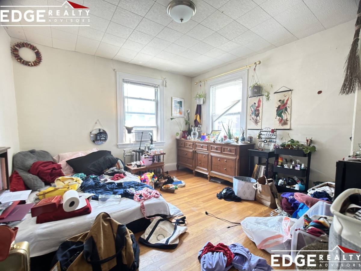 Apartment for rent at 115 Lanark Rd, Brighton, MA 02135