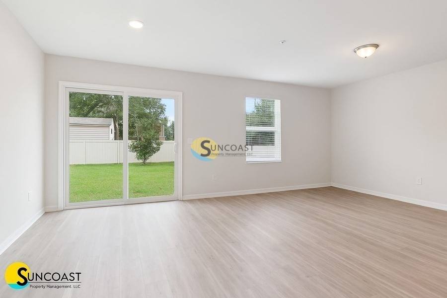 Apartment for rent at 7619 Mailes Court #7619102, Jacksonville, FL 32210