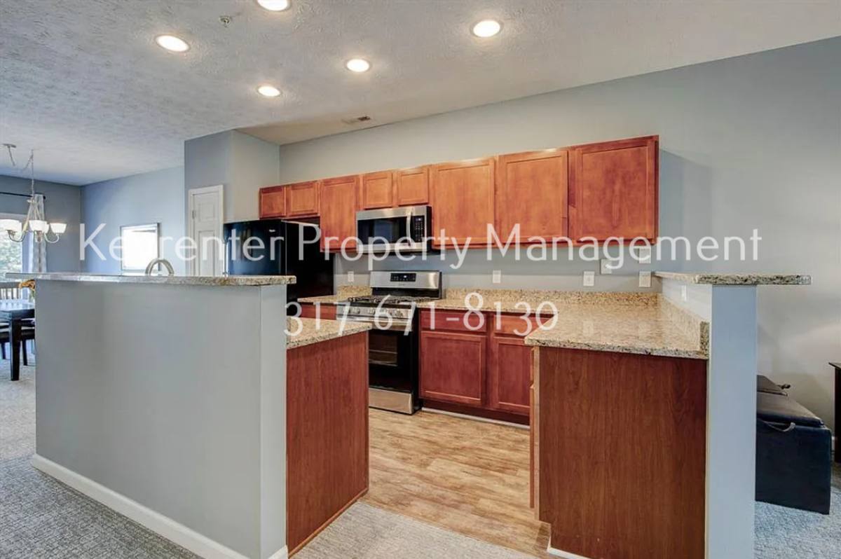 House for rent at 6589 Reserve Dr, Indianapolis, IN 46220