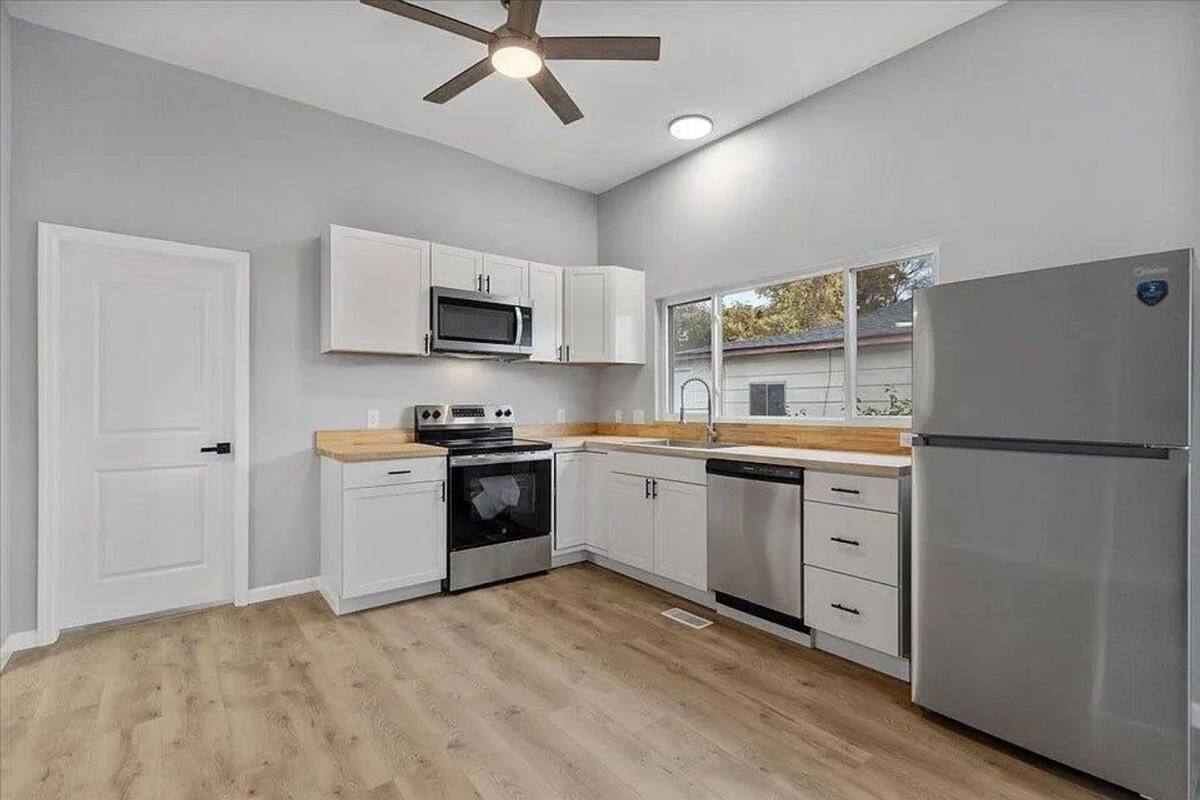 House for rent at 1901 Walker Ave, Chattanooga, TN 37404