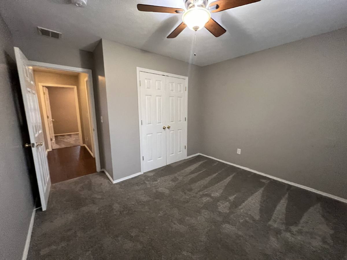 House for rent at 711 Boys Camp Rd, Rockaway Beach, MO 65740