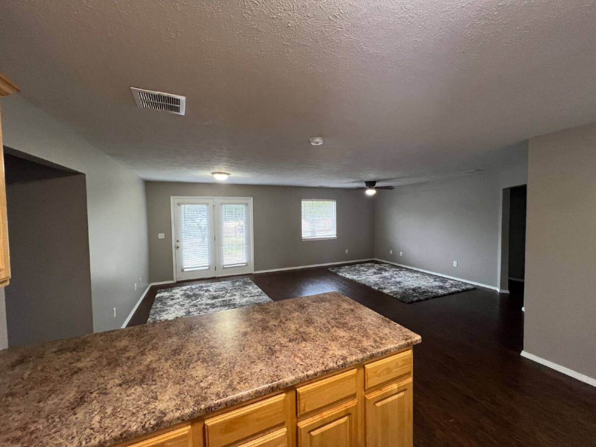 House for rent at 711 Boys Camp Rd, Rockaway Beach, MO 65740