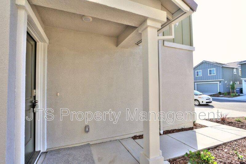 House for rent at 2097 Shady Tree Circle, Roseville, CA 95747