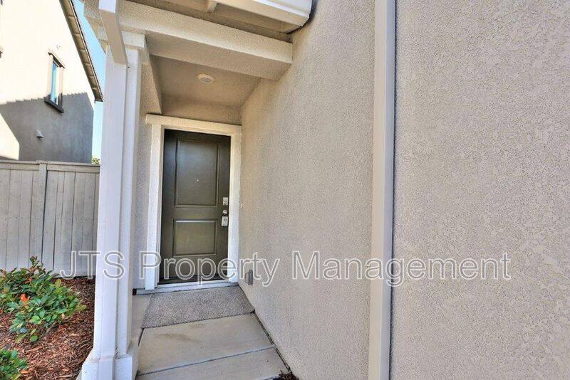 House for rent at 2097 Shady Tree Circle, Roseville, CA 95747