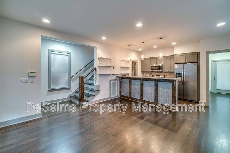 House for rent at 917 B Spain Ave, Nashville, TN 37216