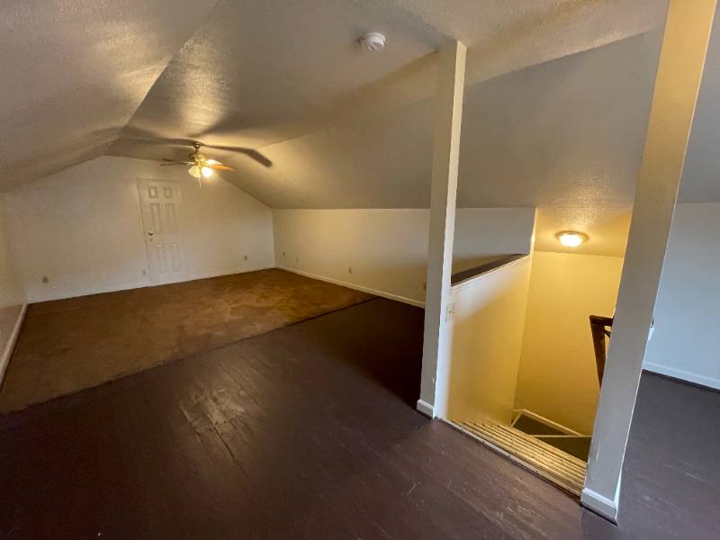 Apartment for rent at 802 Montague Rd #4, Covington, KY 41011