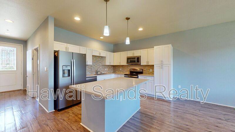 Townhouse for rent at 801 Kakala St #304, Kapolei, HI 96707