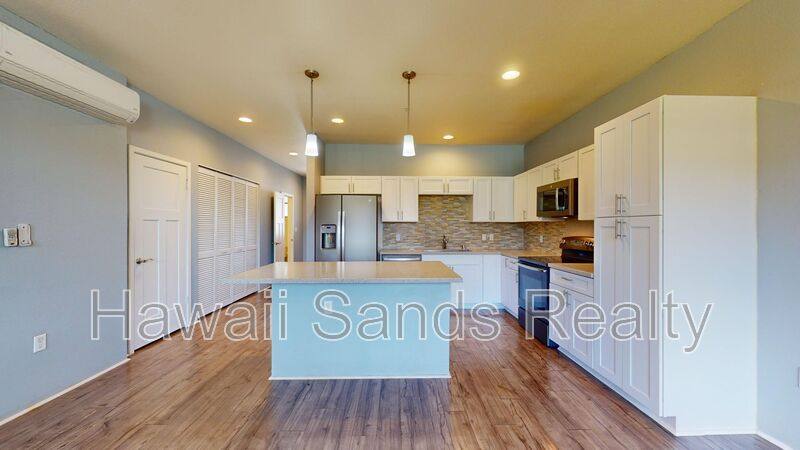 Townhouse for rent at 801 Kakala St #304, Kapolei, HI 96707