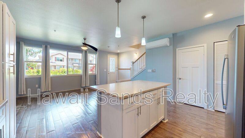Townhouse for rent at 801 Kakala St #304, Kapolei, HI 96707