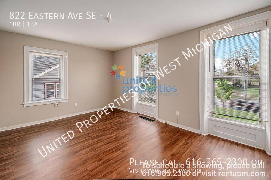 Apartment for rent at 822 Eastern Ave SE #4, Grand Rapids, MI 49507
