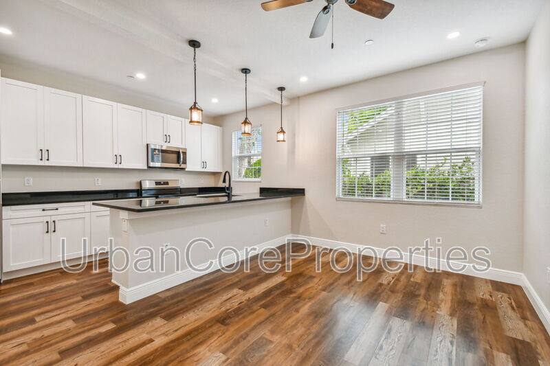 Apartment for rent at 325 15th Ave NE #12, Saint Petersburg, FL 33701